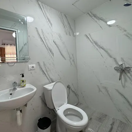 Πανσιόν Eleonora Πρεμετή